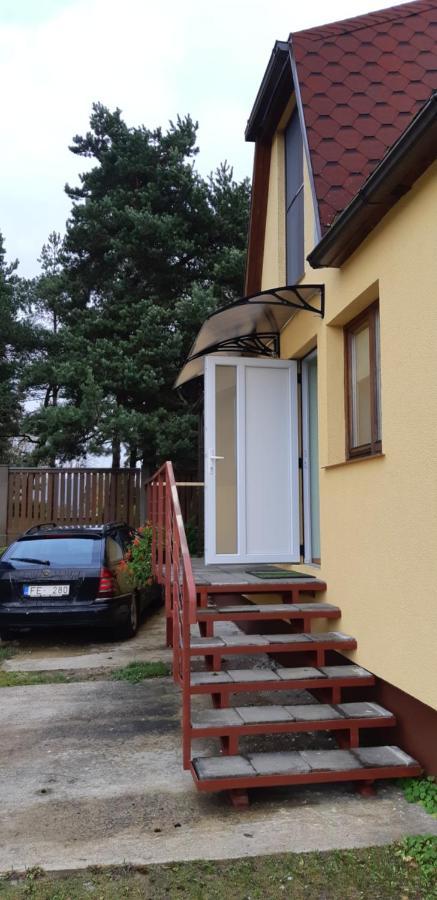 Villa Лора Lapmežciems Esterno foto