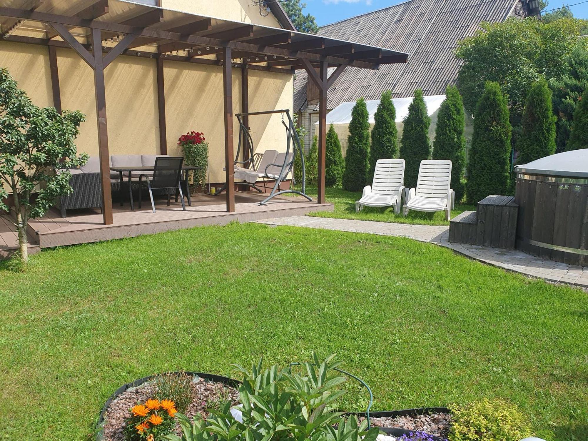 Villa Лора Lapmežciems Esterno foto